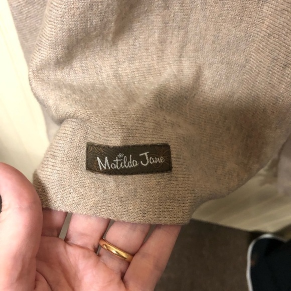 Matilda Jane Small Warm Smile Fringe Tassel Cardigan Draped Sweater Tan - Picture 6 of 6